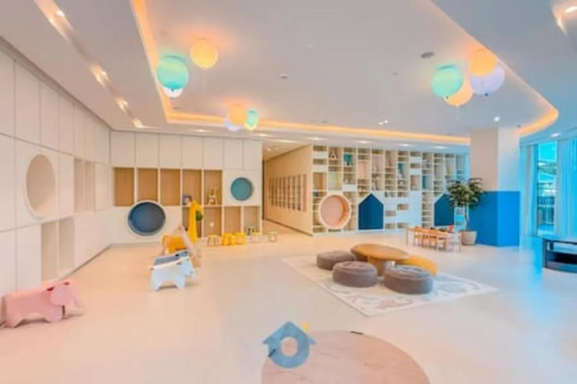 5605Gr Classic Two Bedroom With Burj Khalifa View Dubai Apartment